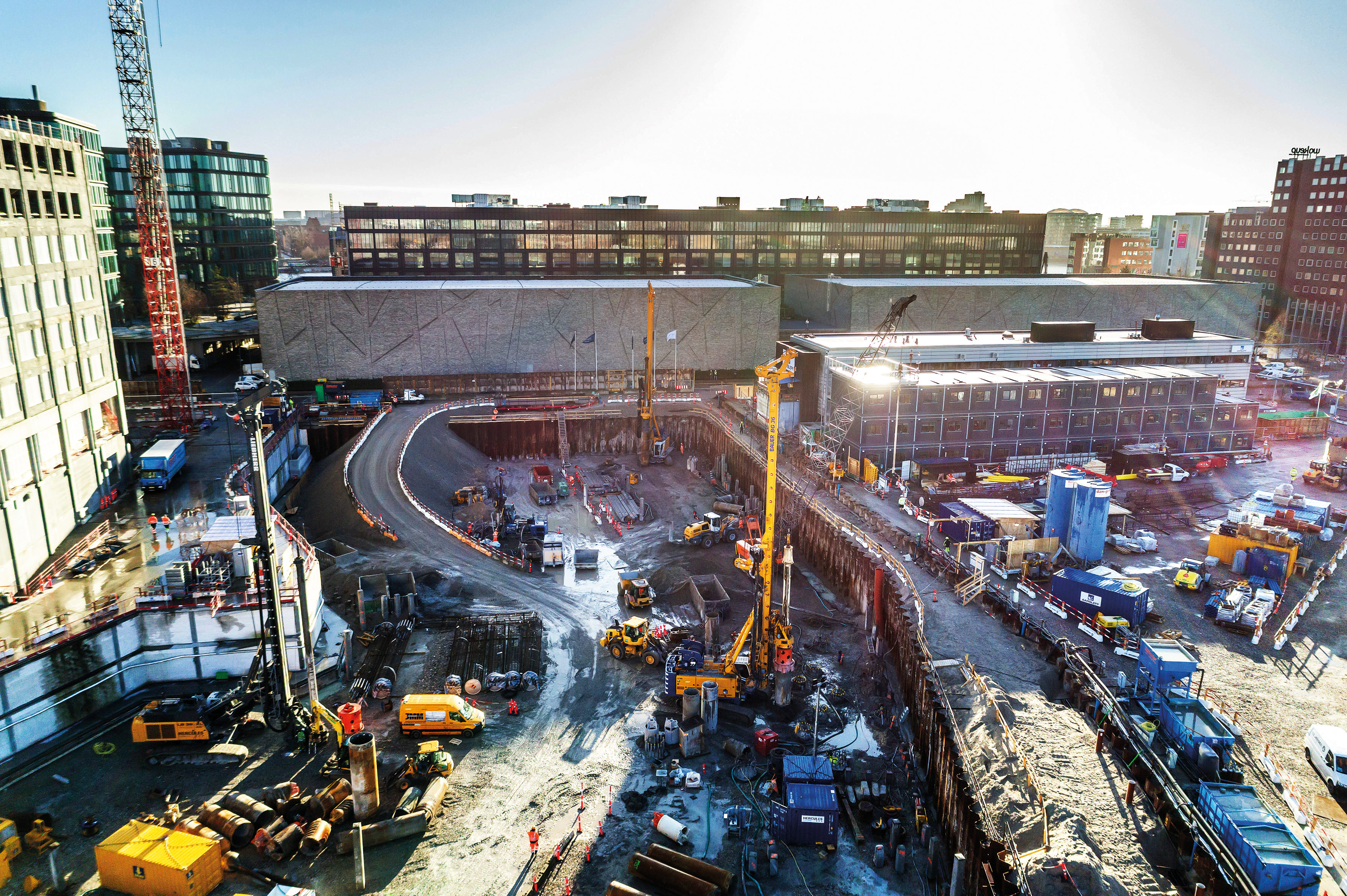 Bauer implements innovative lift cell method for “Postbyen” construction project in Copenhagen
