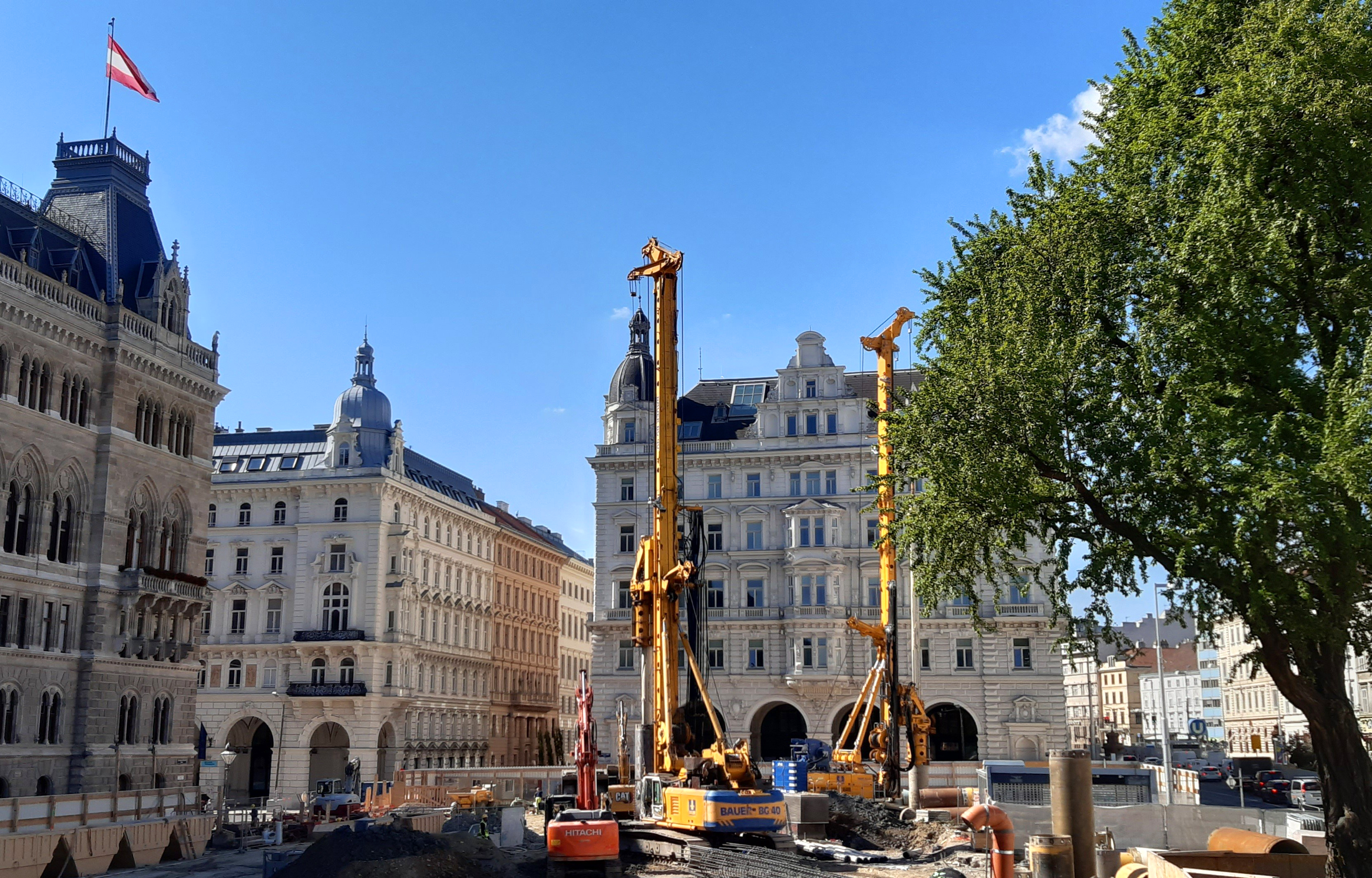 Piles for subway in Vienna installed by Bauer Spezialtiefbau