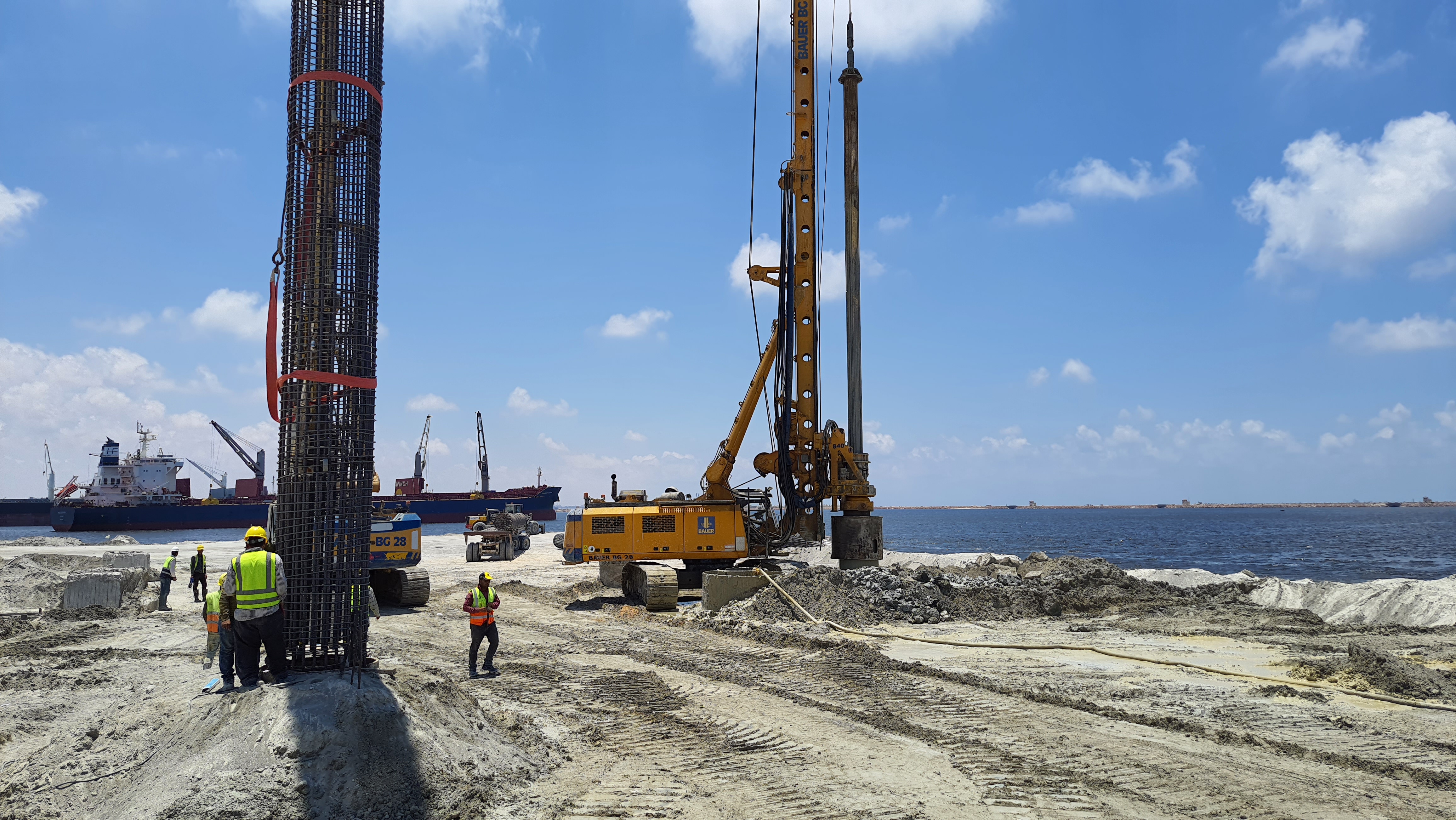 Gründungsarbeiten für Hafen Alexandria in Ägypten von Bauer Spezialtiefbau