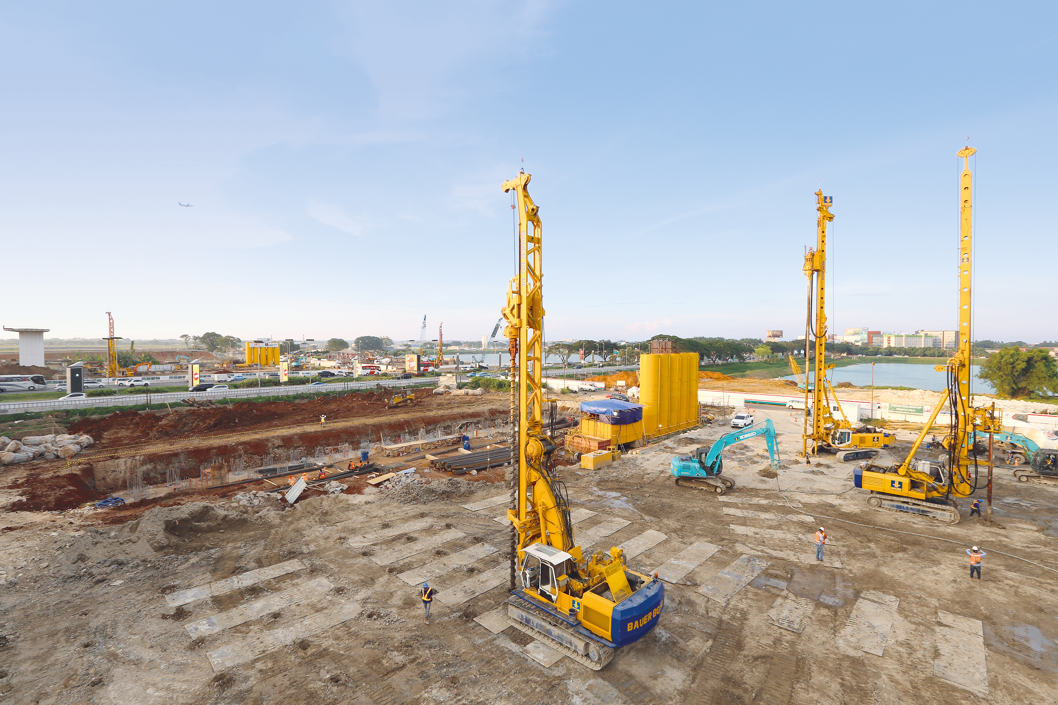 Das Bauprojekt Flughafen Jakarta von Bauer Spezialtiefbau