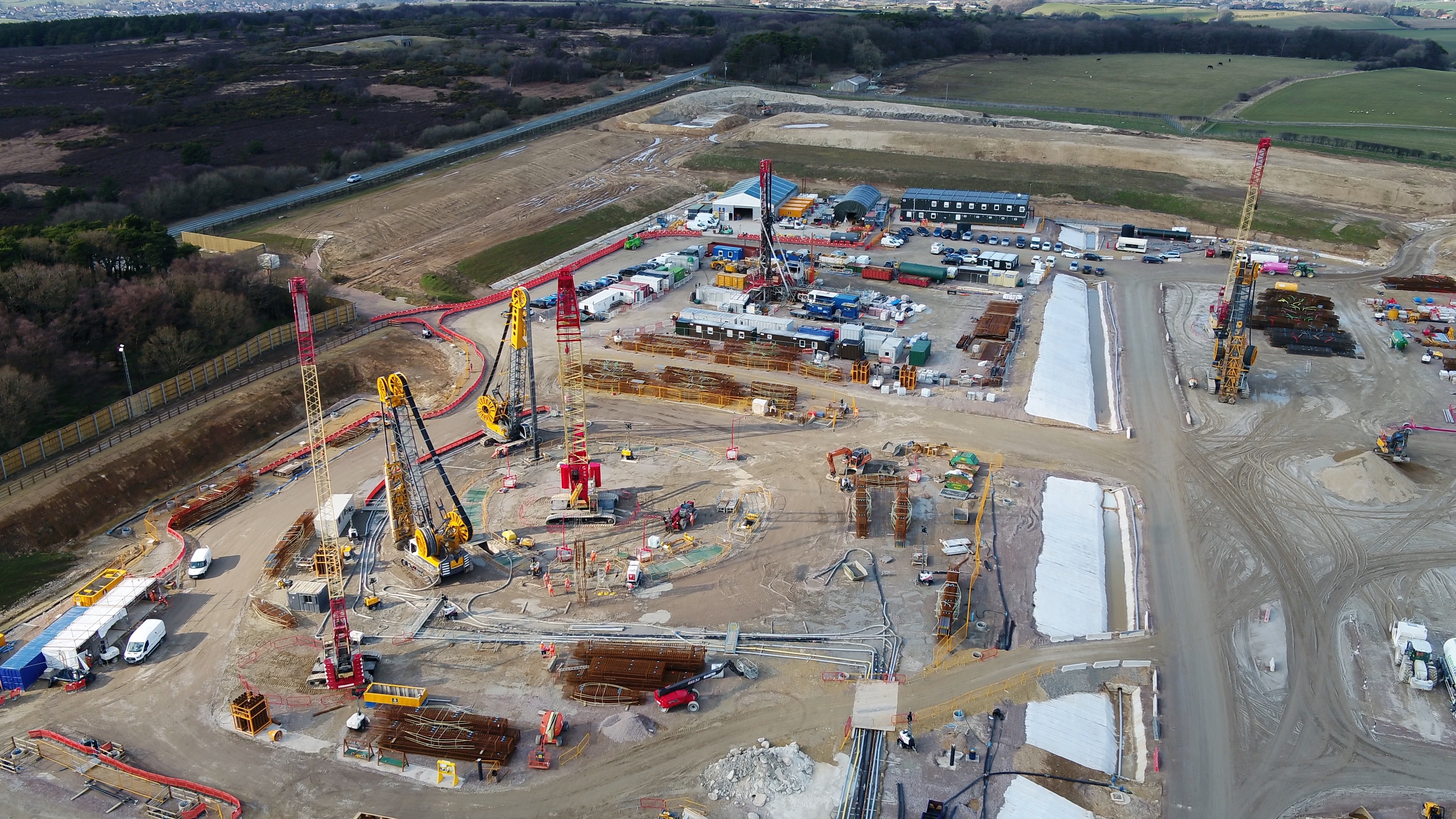   Bauer Spezialtiefbau constructs diaphragm wall shafts for Woodsmith Mine in England
