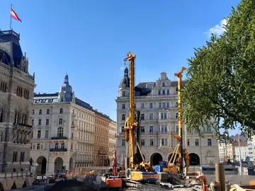 Piles for subway in Vienna installed by Bauer Spezialtiefbau