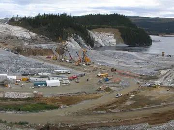 Dammarbeiten für Peribonka Damm in Kanada von Bauer Spezialtiefbau