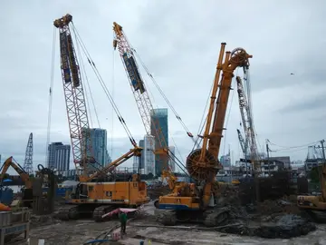 In Bangkok, Thailand, Thai Bauer was responsible for important foundation works for the Landmark Waterfront Project