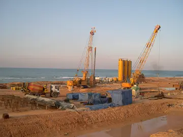 In 2005, Bauer Egypt was commissioned for a critical foundation project, for the Burj El Behar in Libya