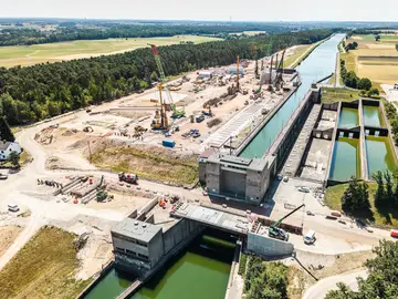 Drohnenaufnahme der Schleuse Kriegenbrunn von Bauer Spezialtiefbau