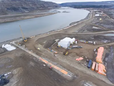 Wasserkraftwerk Site C in British Columbia, Kanada von Bauer Spezialtiefbau