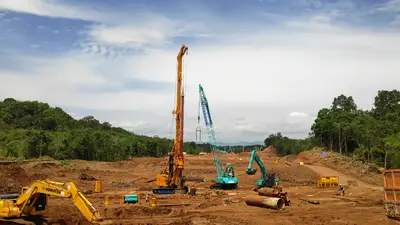 Foundation work for Taba Penanjung Bengkulu Toll Road in Indonesia by Bauer Spezialtiefbau