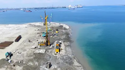 Foundation of Makassar New Port in Indonesia by Bauer Spezialtiefbau