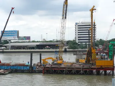 The Bang Sue – Talingchan Section of the SRT Red Line required extensive foundation work by Thai Bauer