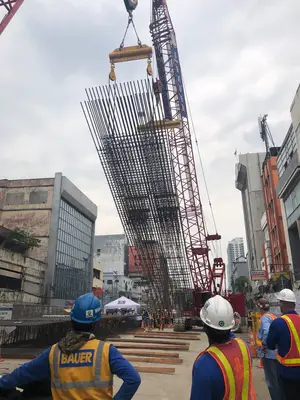 Bauer Spezialtiefbau fertigt Bewehrungskörbe für erste U-Bahn-Linie Indonesiens an