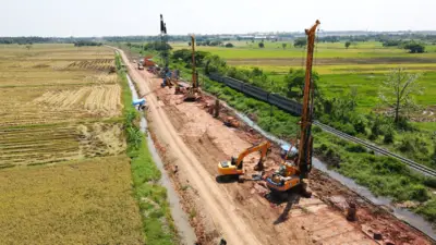 Foundation work for Bangkok - Nakon Ratchasima High Speed Rail, Contract 3-4