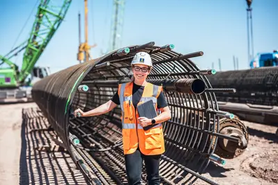  Site Manager Agnes Demharter at the Kriegenbrunn construction site by Bauer Spezialtiefbau
